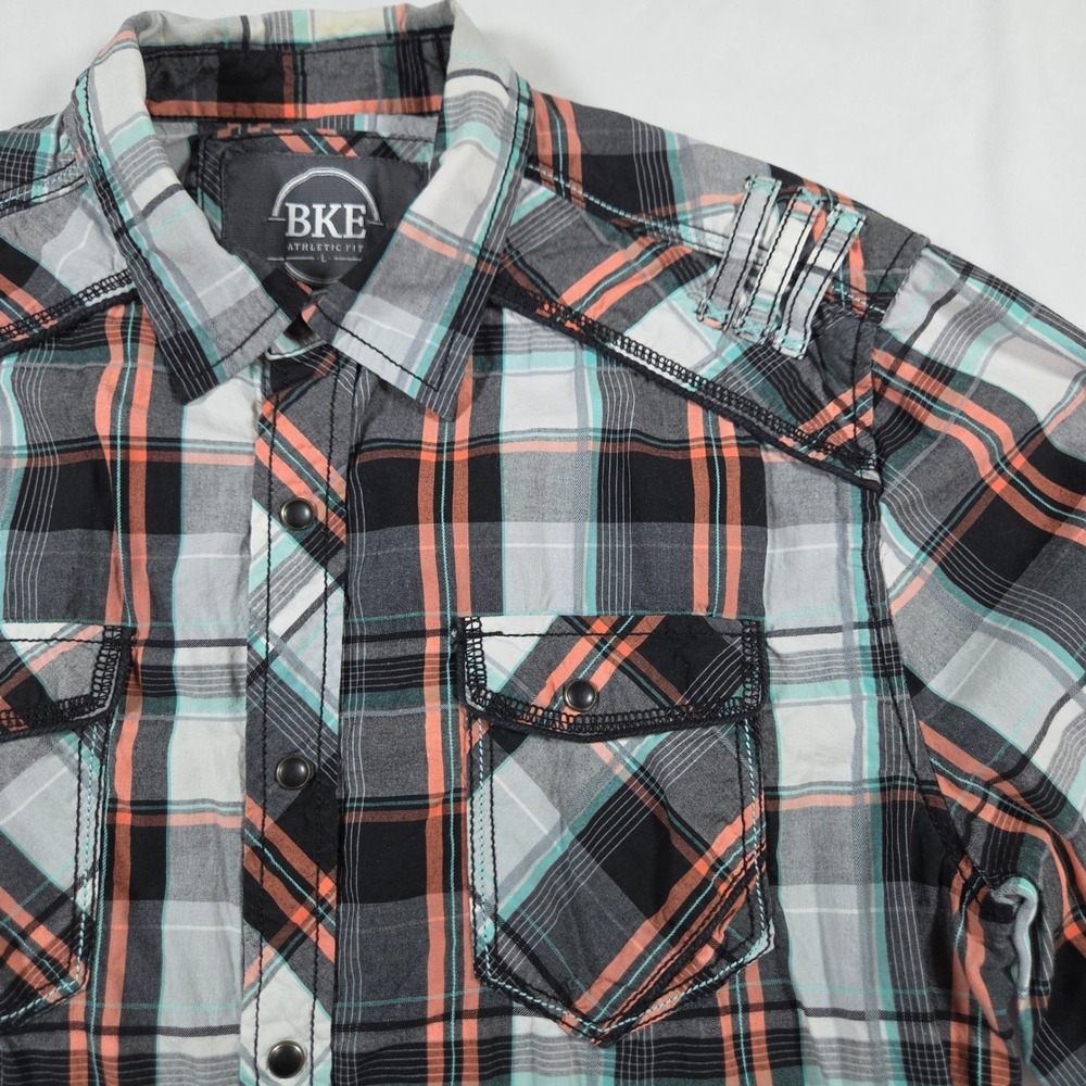 BKE Athletic Fit Men Large Plaid Snap Button Down Shirt Orange Teal Black Cotton